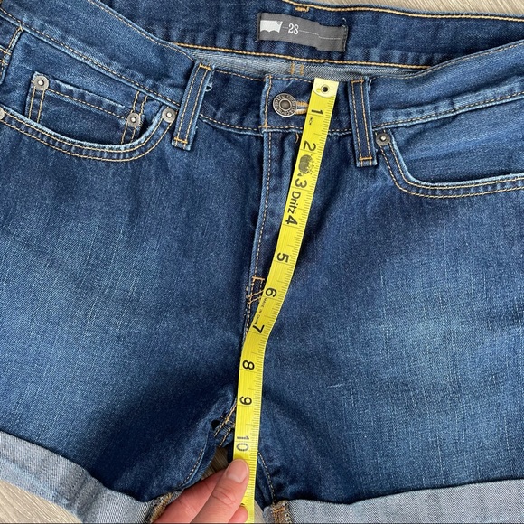 LEVI’S Jean shorts - Picture 4 of 6
